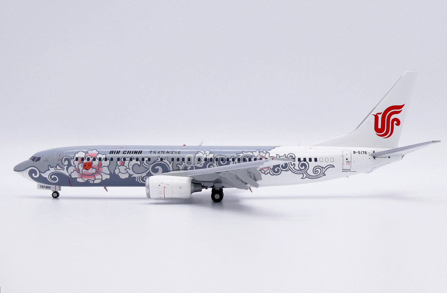 JC WINGS B737-800 AIR CHINA "SILVER PEONY" (FLAPS DOWN) REG: B-5176