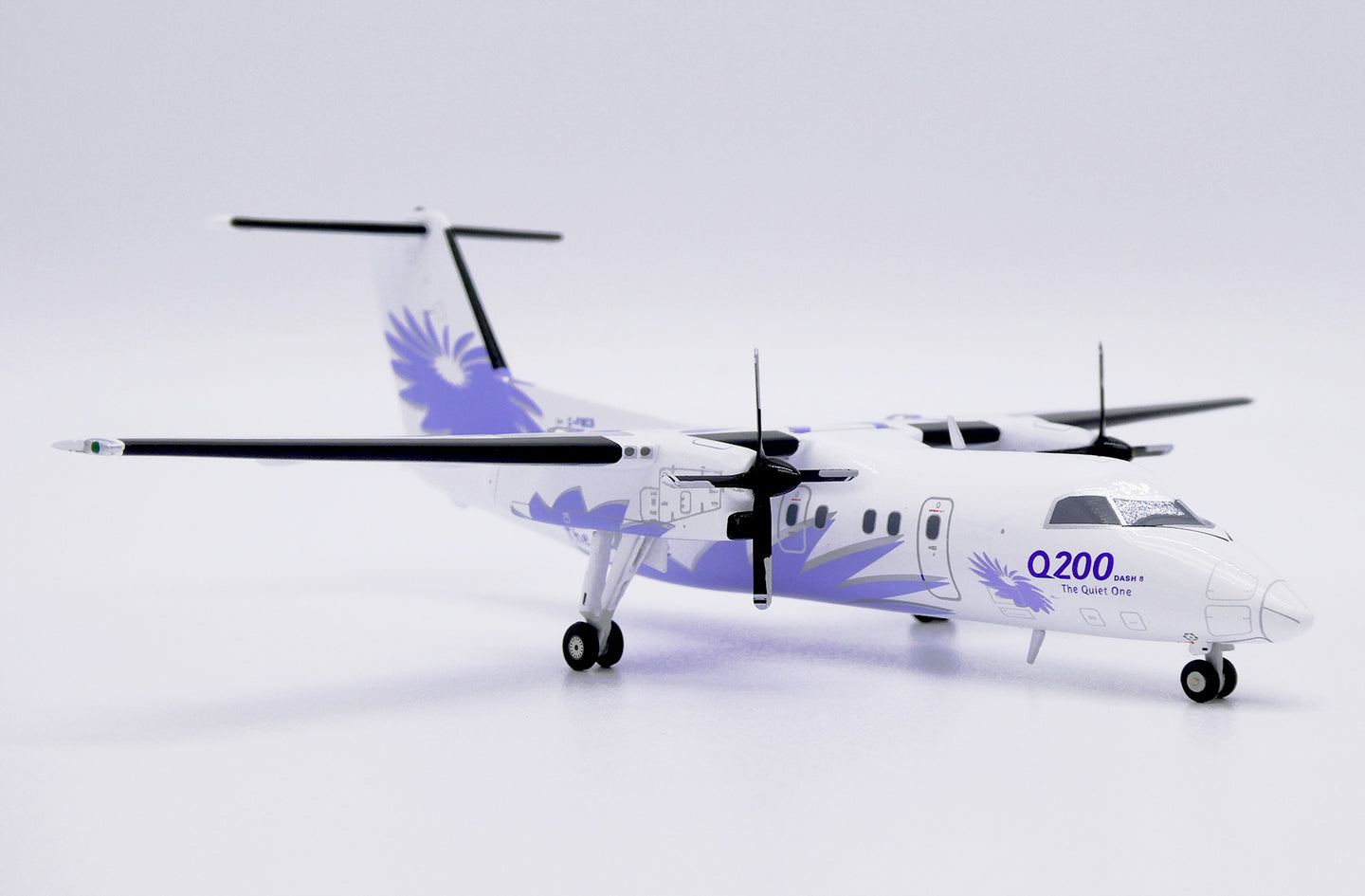 JC WINGS CANADA DASH 8-Q200 HOUSE COLOUR "THE QUIET ONE" REG: C-FBCS