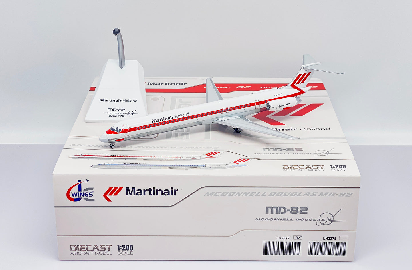 JC WINGS MD-82 MARTINAIR REG: PH-MCD