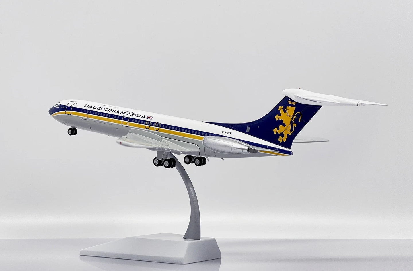 JC WINGS VC10 CALEDONIAN/BUA SRS1103 REG: G-ASIX