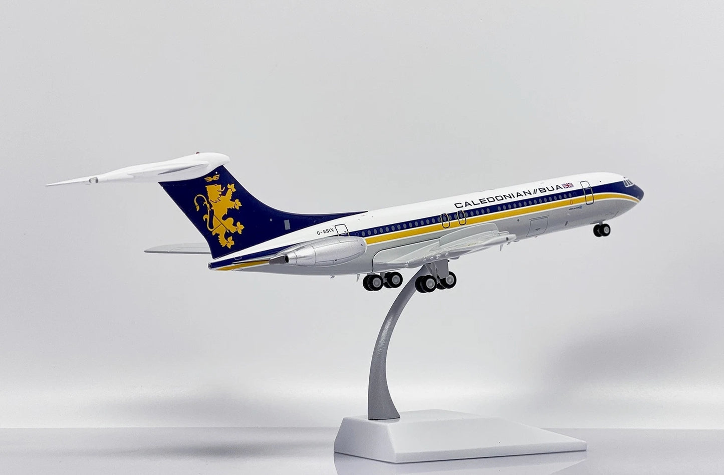 JC WINGS VC10 CALEDONIAN/BUA SRS1103 REG: G-ASIX