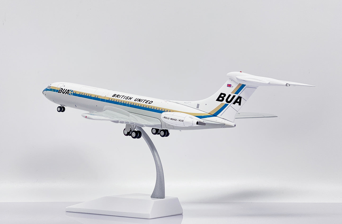 JC WINGS  VC10 SRS1103 BRITISH UNITED AIRWAYS REG: G-ATDJ