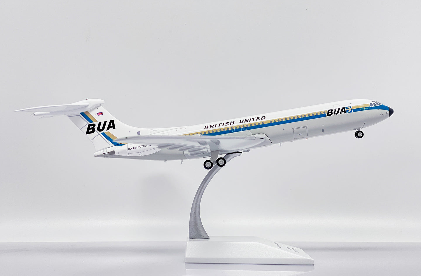 JC WINGS  VC10 SRS1103 BRITISH UNITED AIRWAYS REG: G-ATDJ