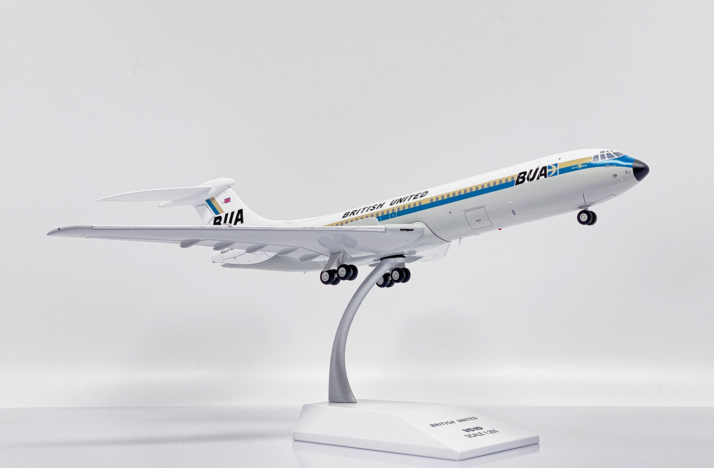 JC WINGS  VC10 SRS1103 BRITISH UNITED AIRWAYS REG: G-ATDJ