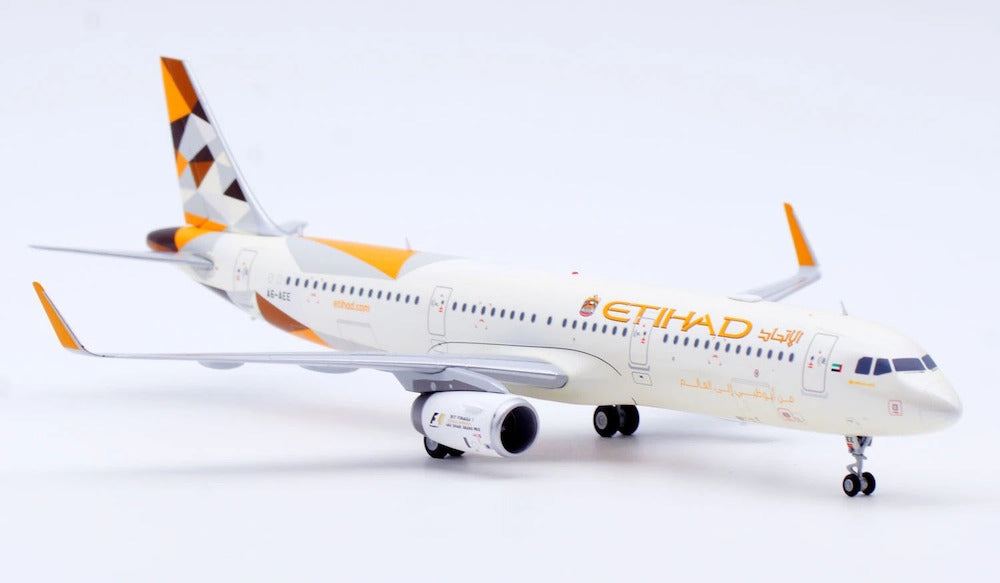 JC WINGS A321 ETIHAD AIRWAYS "2016 FORMULA 1 ABU DHABI GRAND PRIX" REG: A6-AEE