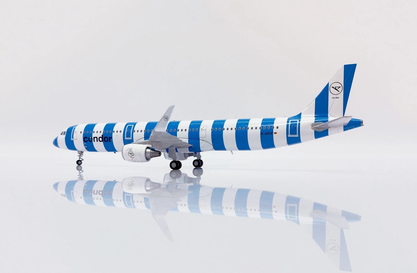 JC WINGS A321 CONDOR "CONDOR SEA" REG: D-ATCF