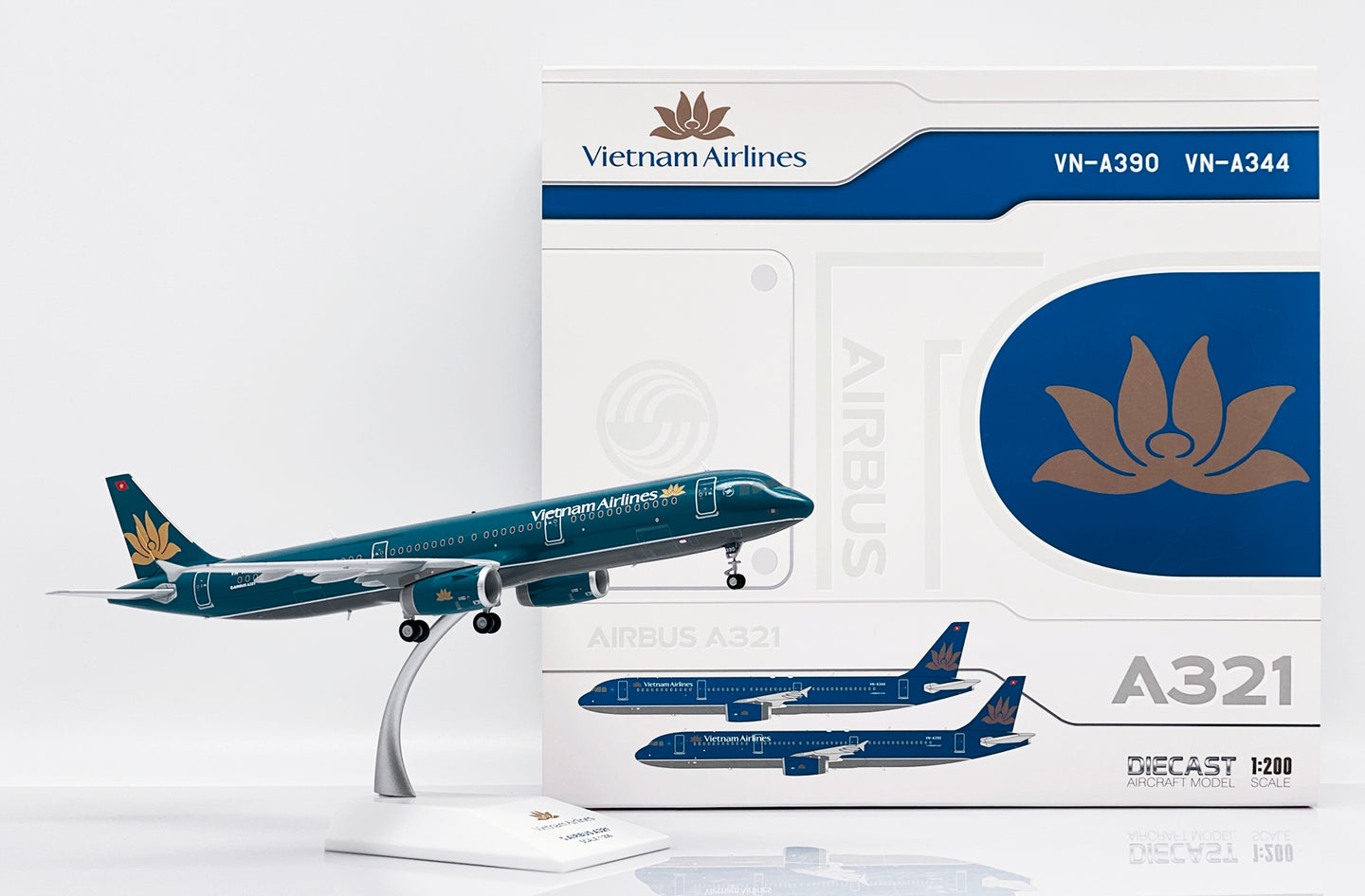 JC WINGS A321 VIETNAM AIRLINES REG: VN-A390