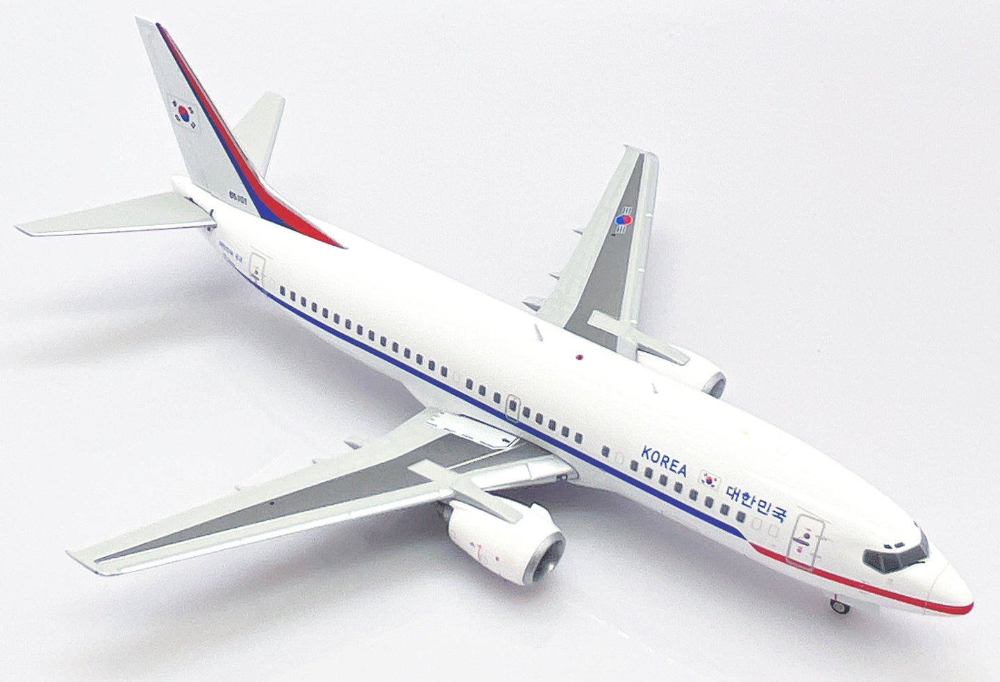 JCWINGS B737-300 REPUBLIC OF KOREA AIR FORCE REG: 85101
