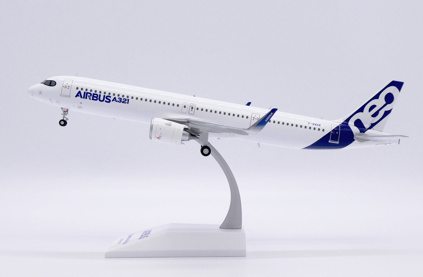 JC WINGS A321NEO HOUSE COLOURS REG: F-WWAB
