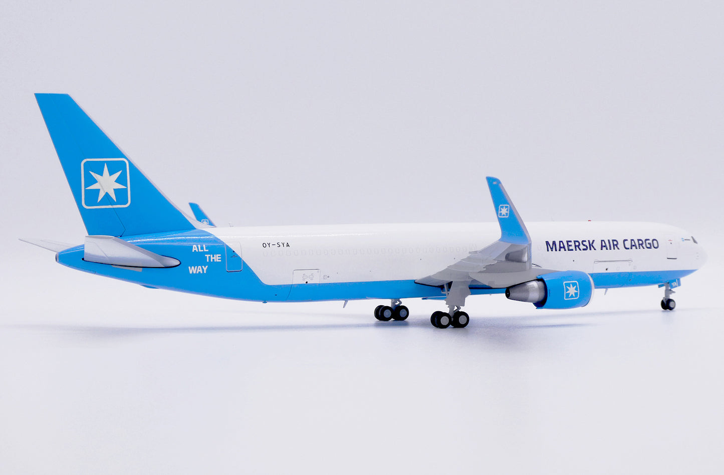 JC WINGS B767-300(ER)(BDSF) MAERSK AIR CARGO (INTERACTIVE SERIES) REG: OY-SYA