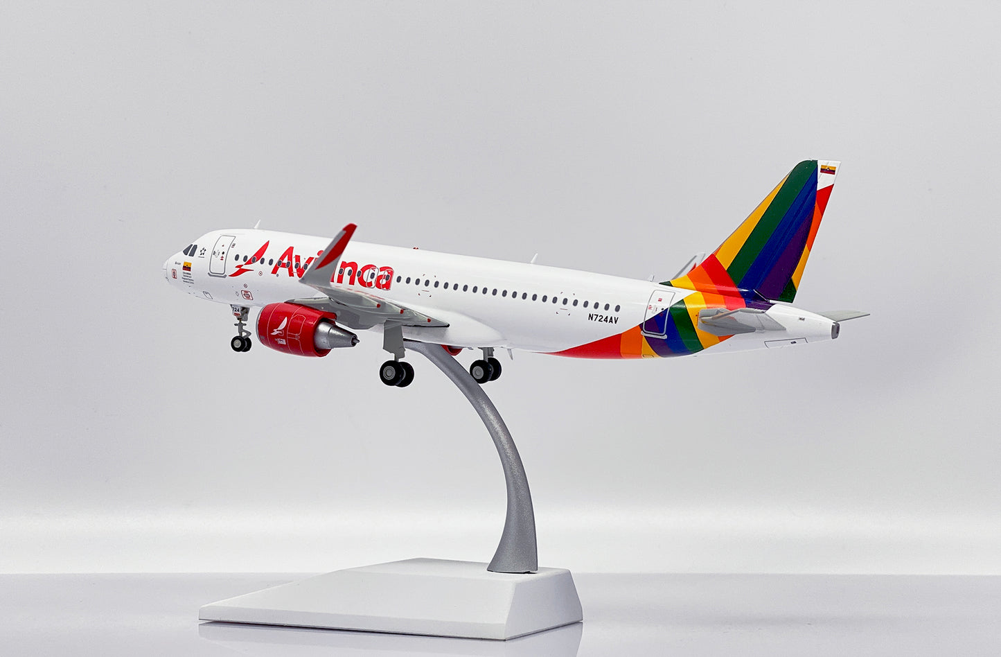 JC WINGS A320 AVIANCA "PRIDE" REG: N724AV