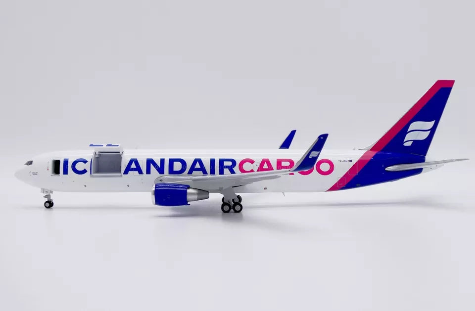 JC WINGS B767-300(ER)(BCF) ICELANDAIR CARGO (INTERACTIVE SERIES) REG: TF-ISH