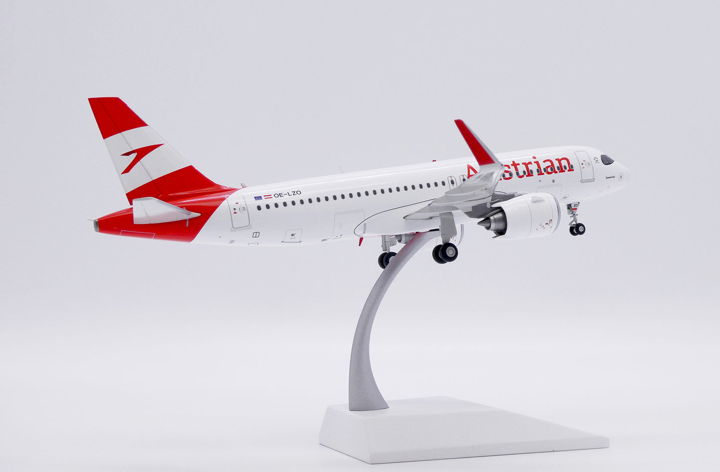 JC WINGS  A320NEO AUSTRIAN AIRLINES REG: OE-LZO