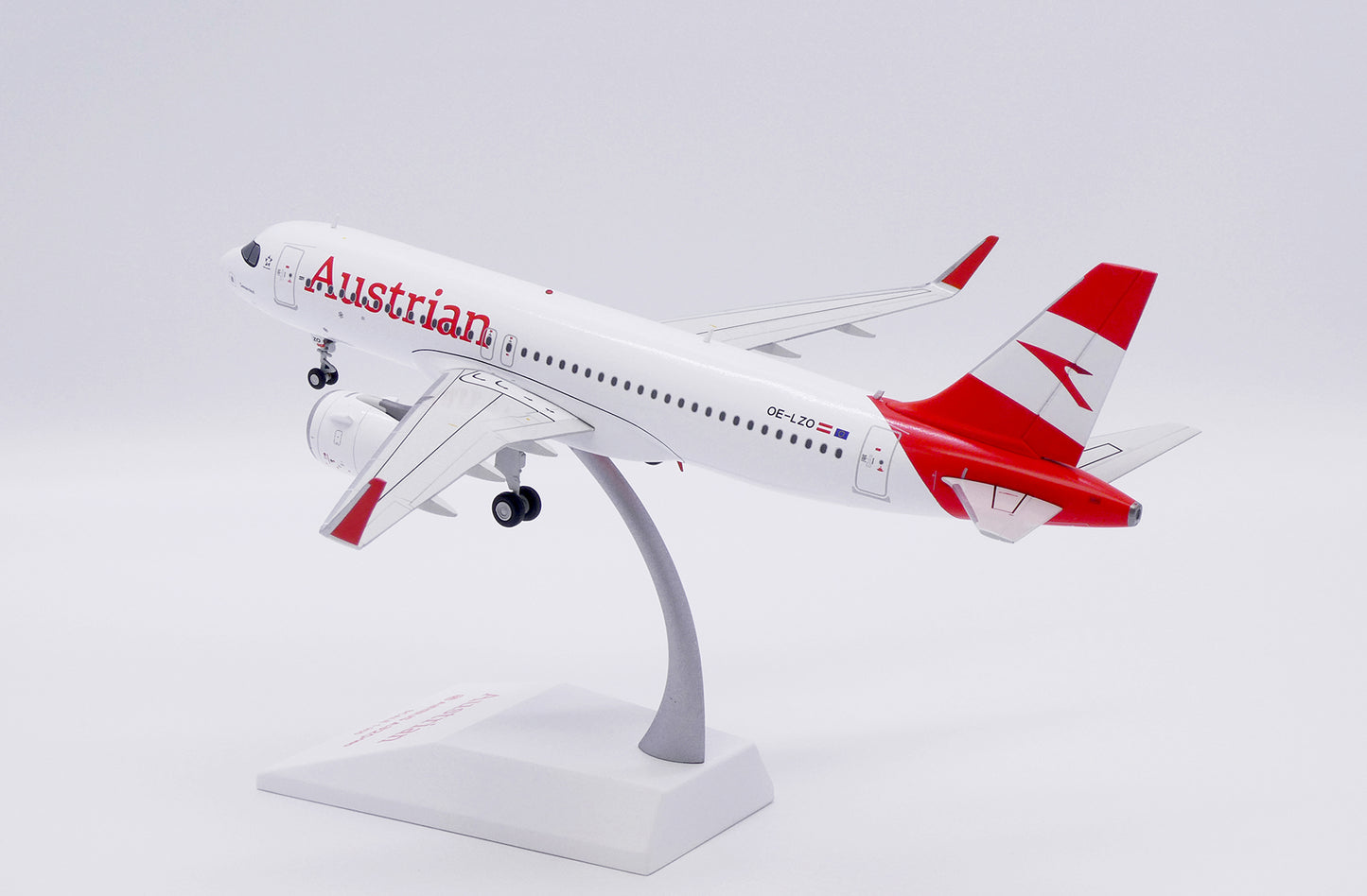 JC WINGS  A320NEO AUSTRIAN AIRLINES REG: OE-LZO