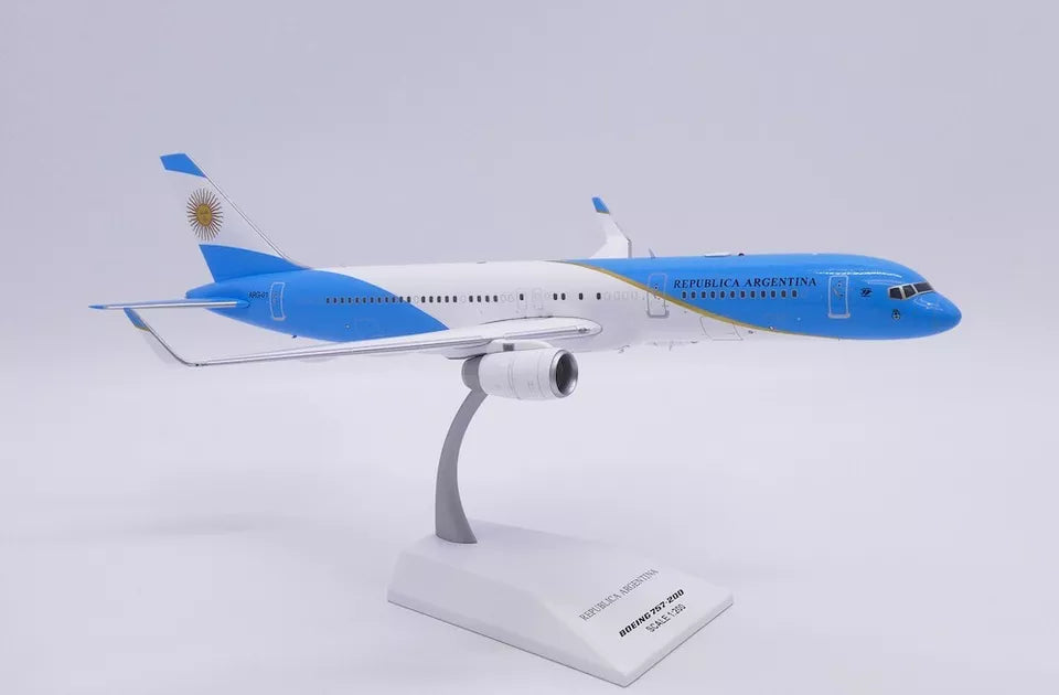 JC WINGS B757-200 ARGENTINA AIR FORCE REG: ARG-01