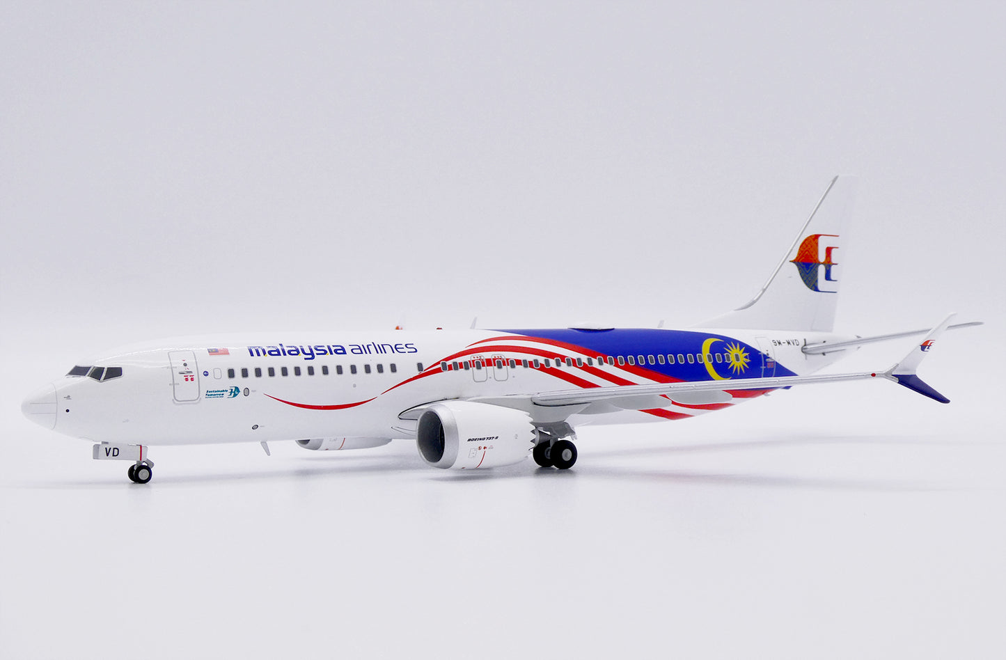 JC WINGS B737 MAX 8 MALAYSIA AIRLINES REG: 9V-MVD