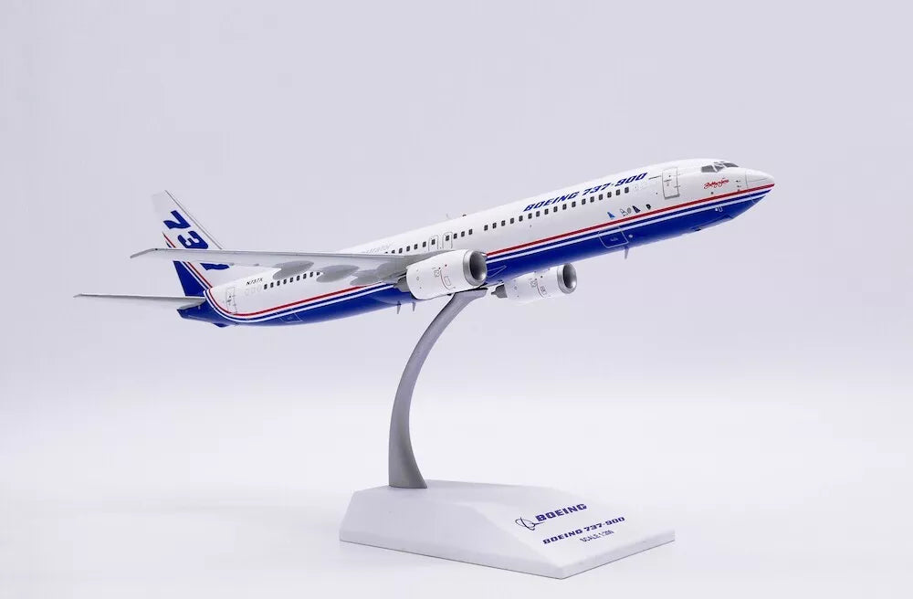 JC WINGS B737-900 BOEING COMPANY REG: N737X