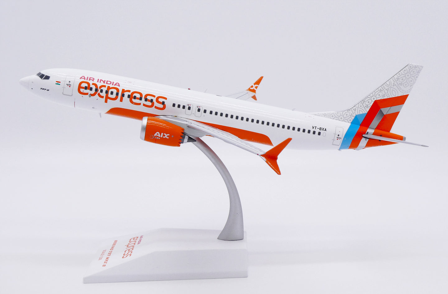 JC WINGS B737 MAX 8 AIR INDIA EXPRESS REG: VT-BXA