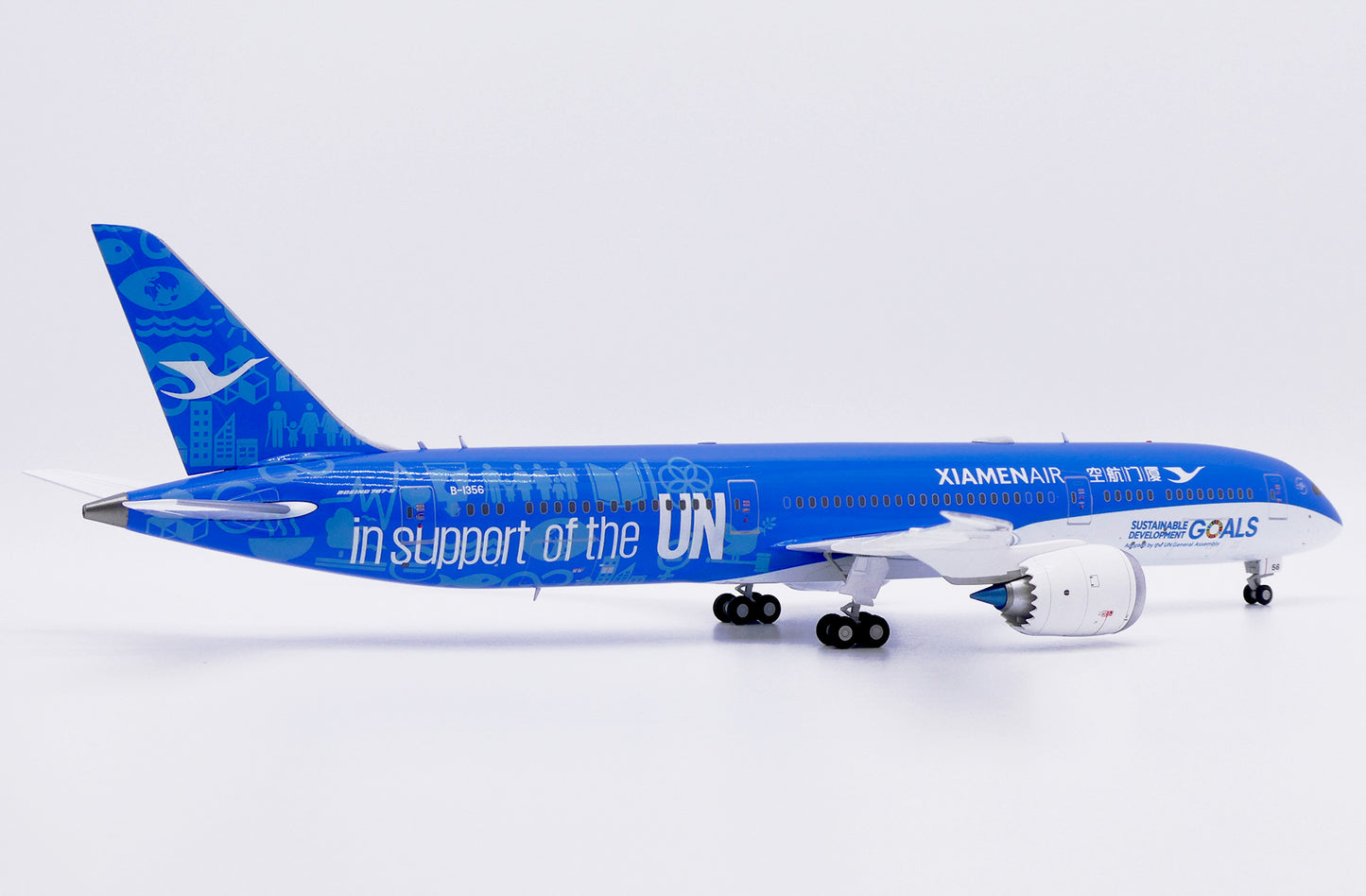 JC WINGS B787-9 DREAMLINER XIAMEN AIRLINES "IN SUPPORT OF THE UN" REG: B-1356