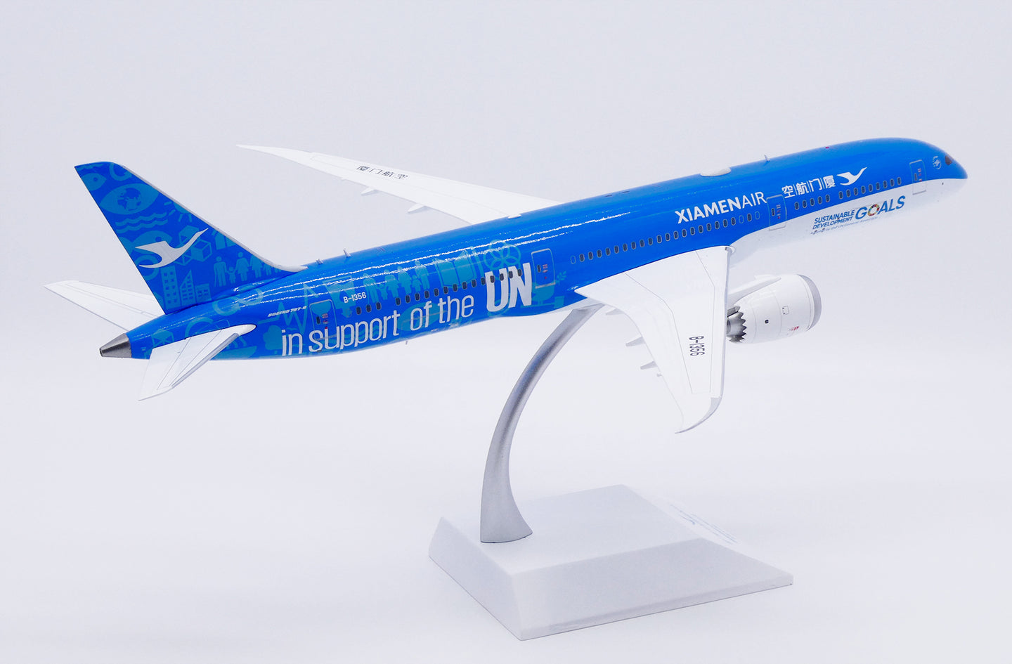JC WINGS B787-9 DREAMLINER XIAMEN AIRLINES "IN SUPPORT OF THE UN" REG: B-1356