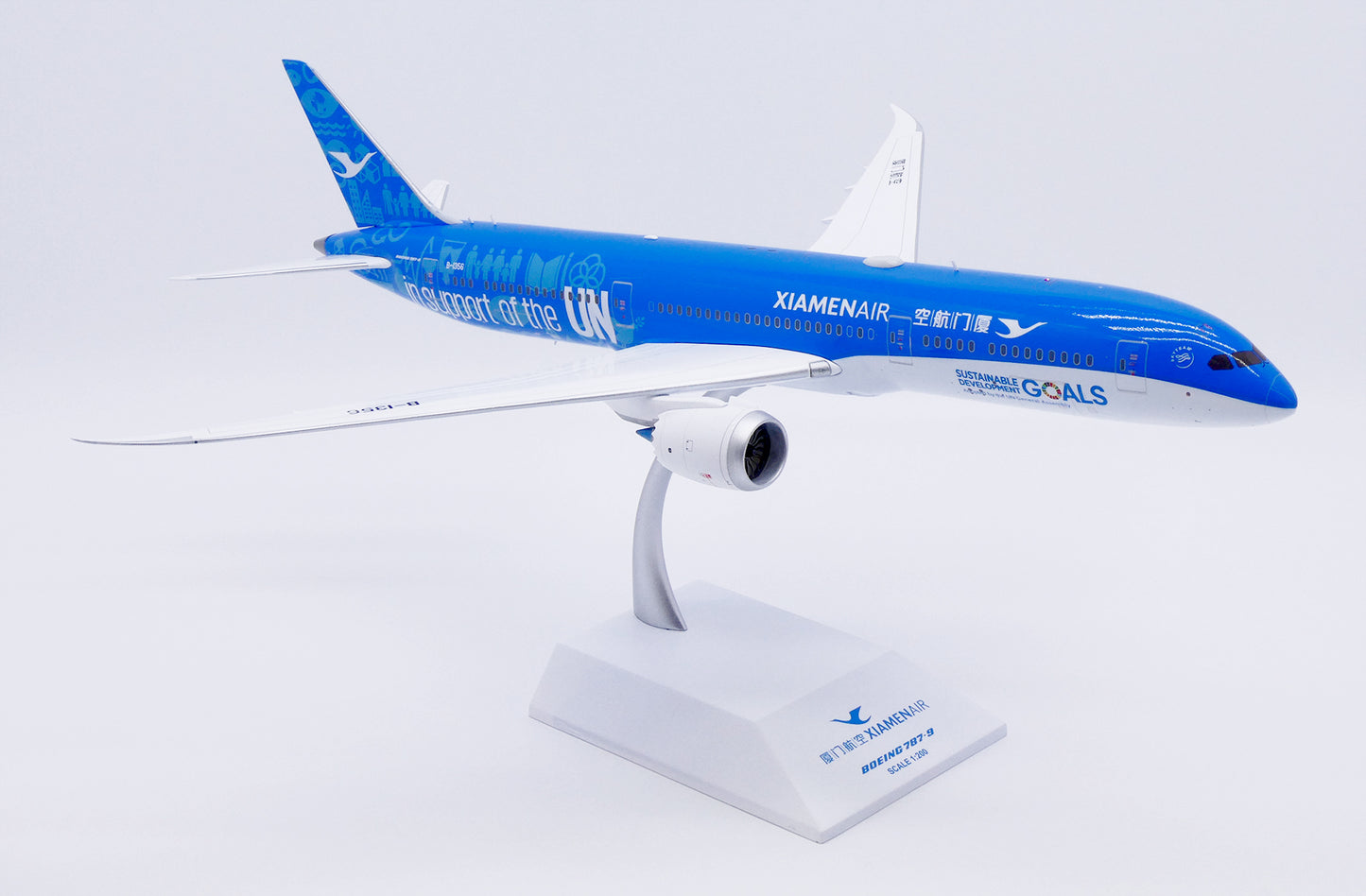 JC WINGS B787-9 DREAMLINER XIAMEN AIRLINES "IN SUPPORT OF THE UN" REG: B-1356