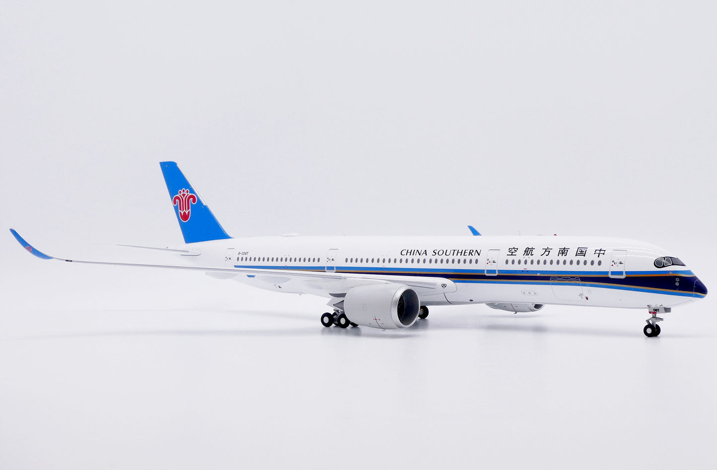 JC WINGS A350-900XWB CHINA SOUTHERN AIRLINES REG: B-308T