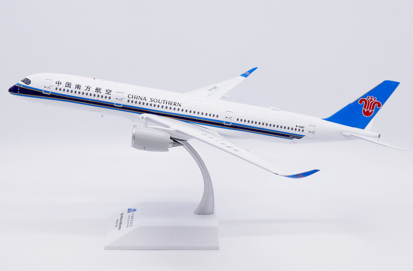 JC WINGS A350-900XWB CHINA SOUTHERN AIRLINES REG: B-308T
