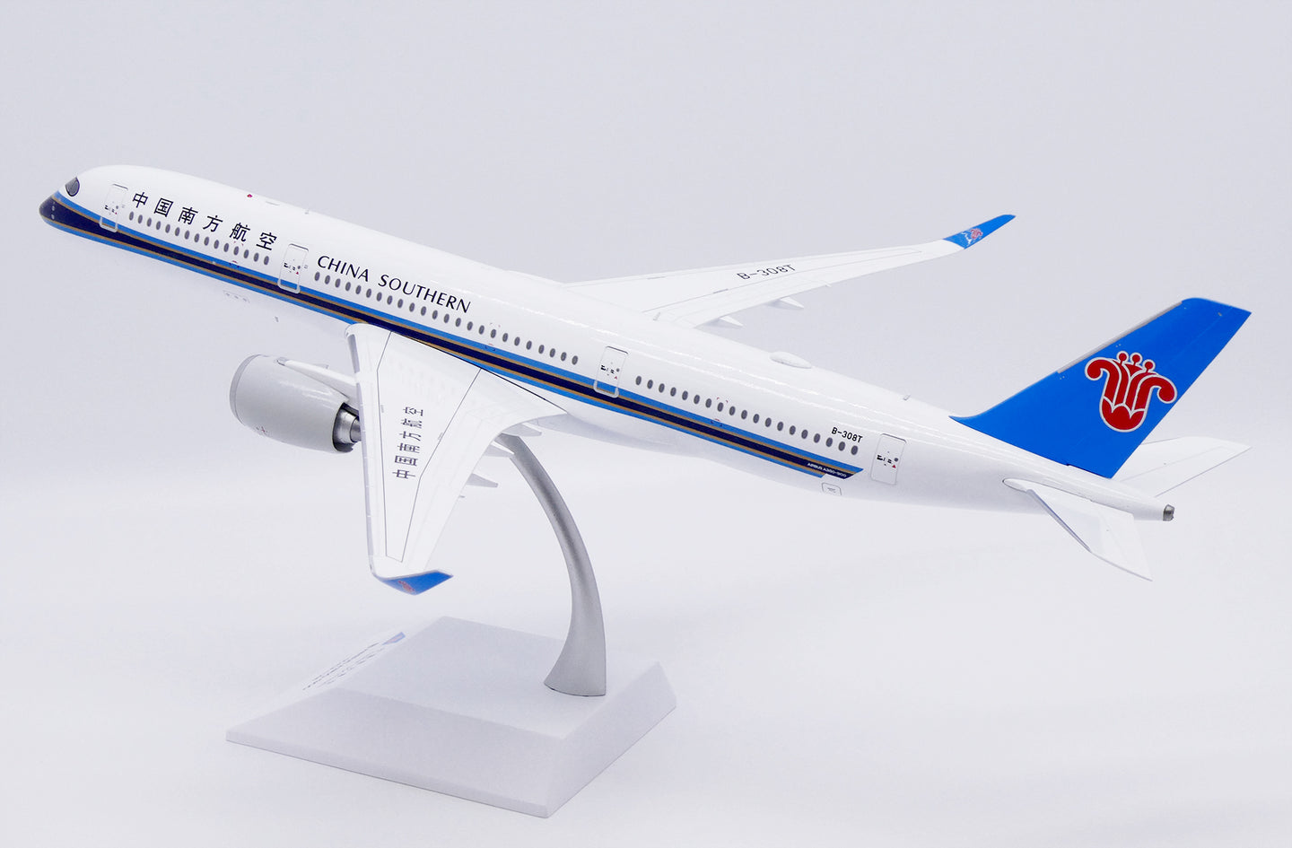 JC WINGS A350-900XWB CHINA SOUTHERN AIRLINES REG: B-308T