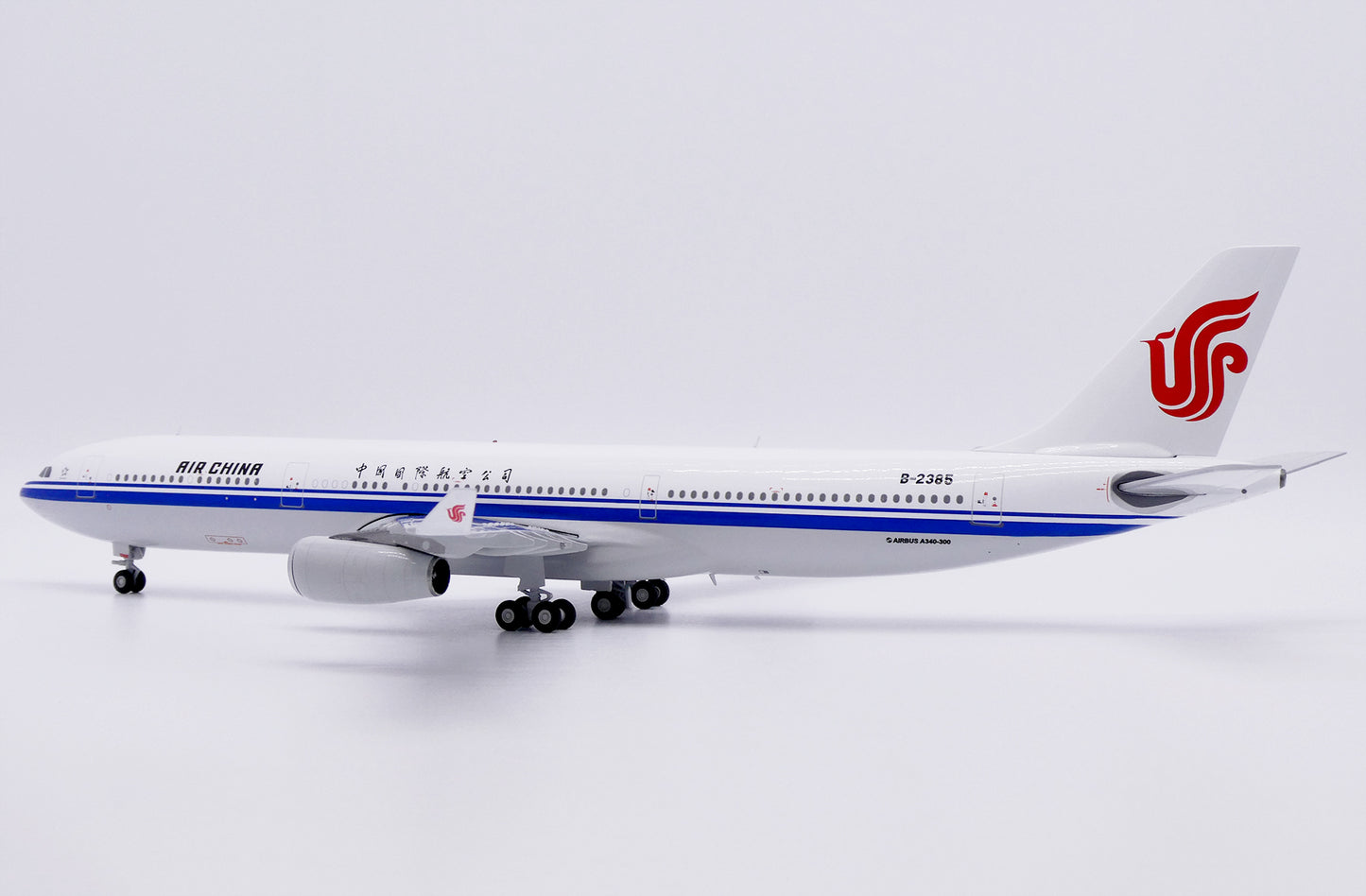 JC WINGS A340-300 AIR CHINA REG: B-2385