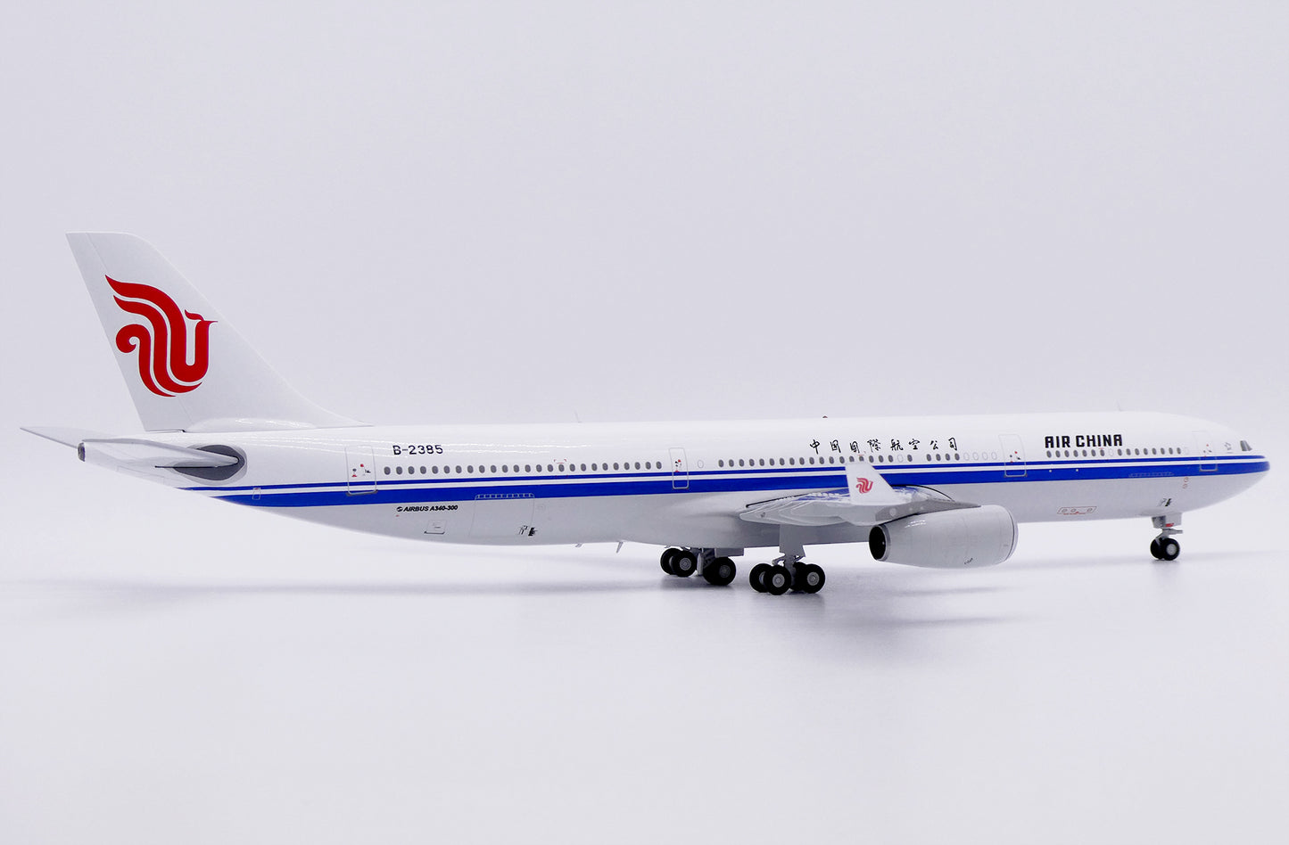 JC WINGS A340-300 AIR CHINA REG: B-2385