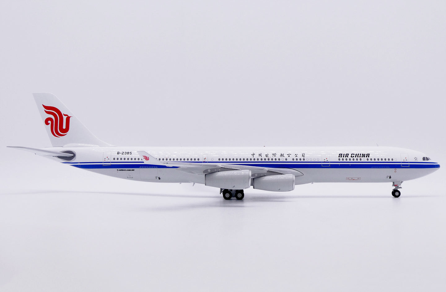 JC WINGS A340-300 AIR CHINA REG: B-2385