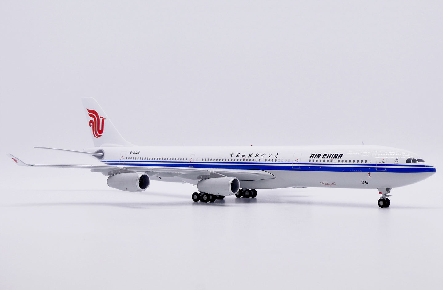 JC WINGS A340-300 AIR CHINA REG: B-2385