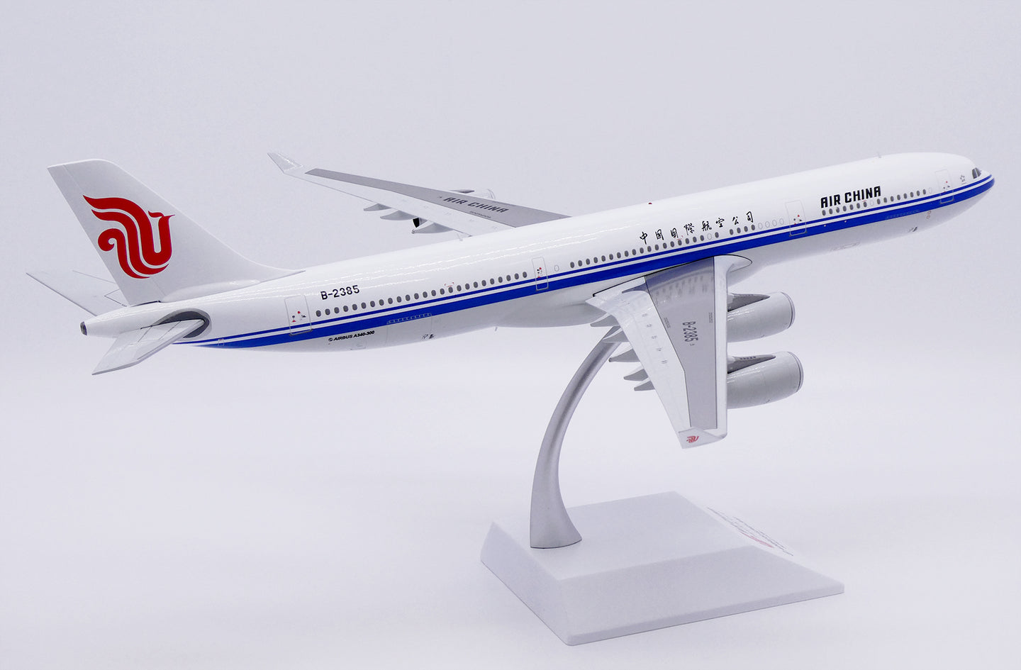 JC WINGS A340-300 AIR CHINA REG: B-2385