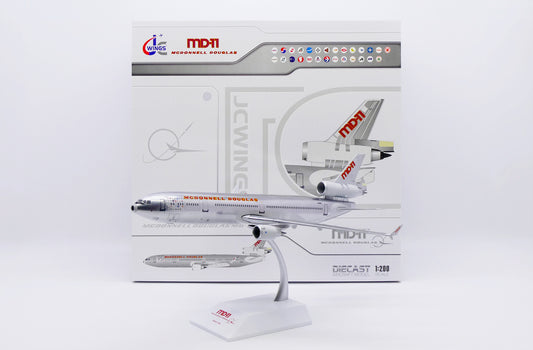 JC WINGS MD-11 HOUSE COLOURS (POLISHED) REG: N111MD