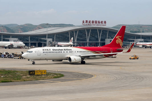JC WINGS B737 MAX 8 SHENZHEN AIRLINES REG: B-1146 (LIMITED TO 33PCS)