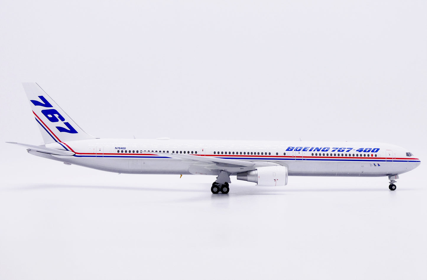 JC WINGS B767-400ER HOUSE COLOURS (POLISHED) REG: N76400