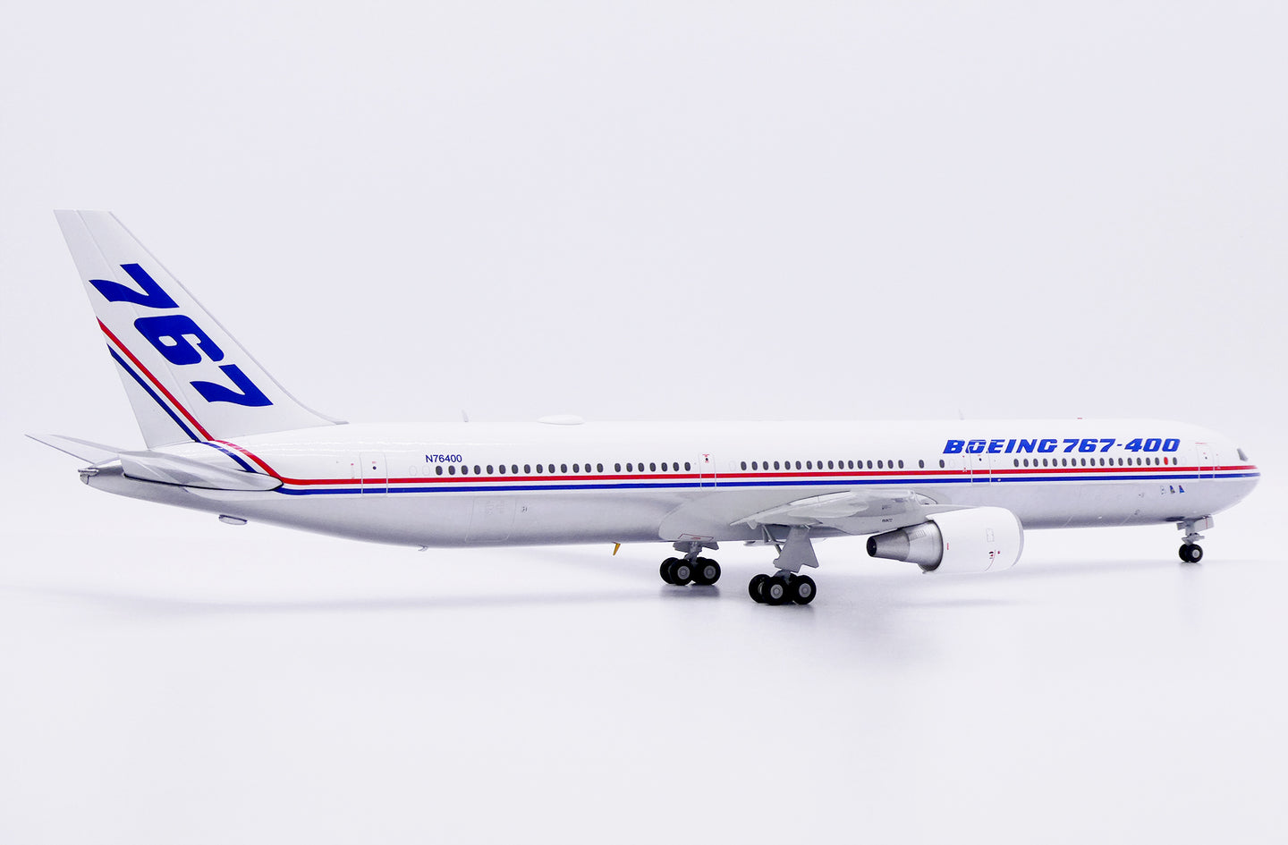 JC WINGS B767-400ER HOUSE COLOURS (POLISHED) REG: N76400