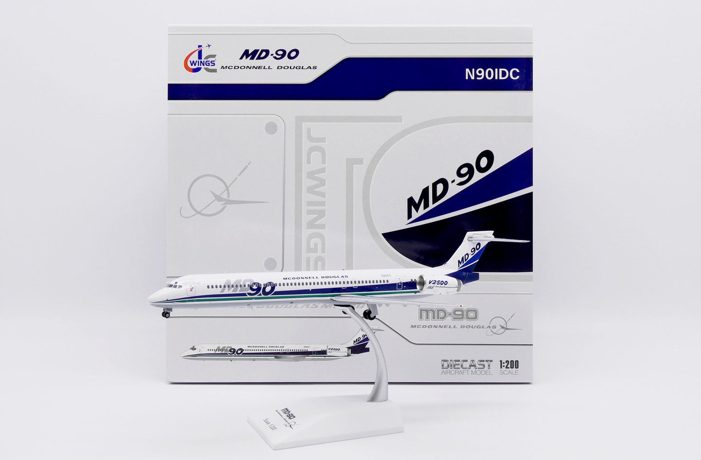 JC WINGS MD-90 HOUSE COLOUR REG: N901DC