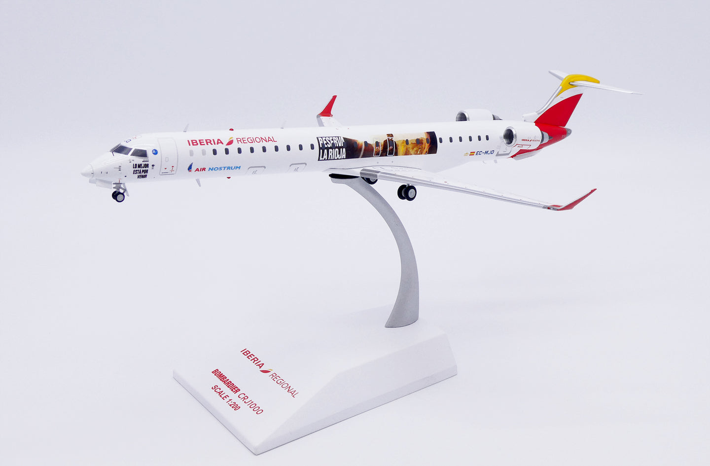 JC WINGS CRJ-1000ER IBERIA REGIONAL / AIR NOSTRUM "RESERVA LA RIOJA" REG: EC-MJO