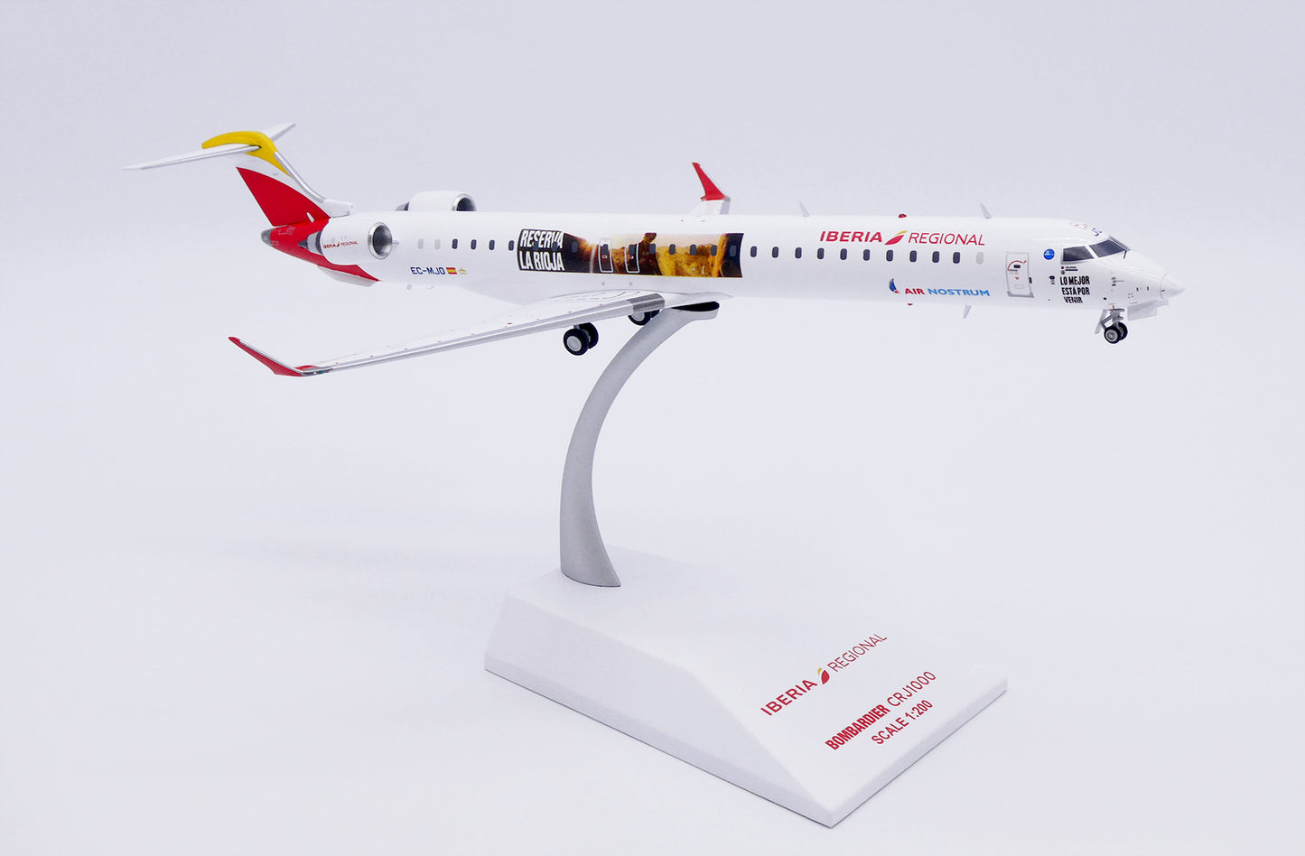JC WINGS CRJ-1000ER IBERIA REGIONAL / AIR NOSTRUM "RESERVA LA RIOJA" REG: EC-MJO