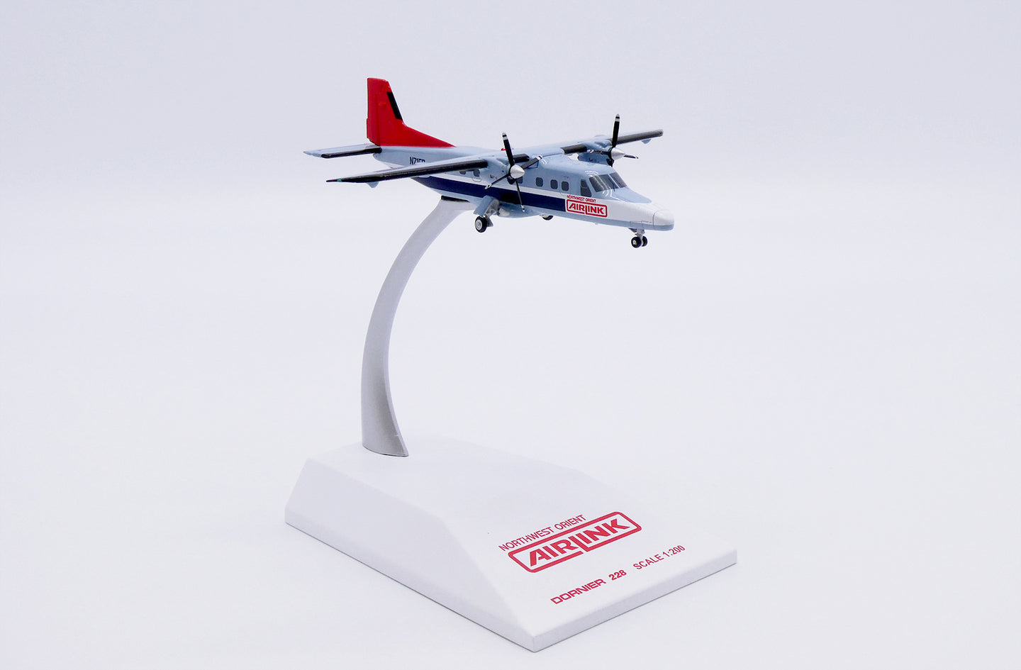 JC WINGS DO-228-200 NORTHWEST ORIENT AIRLINK REG: N71FB