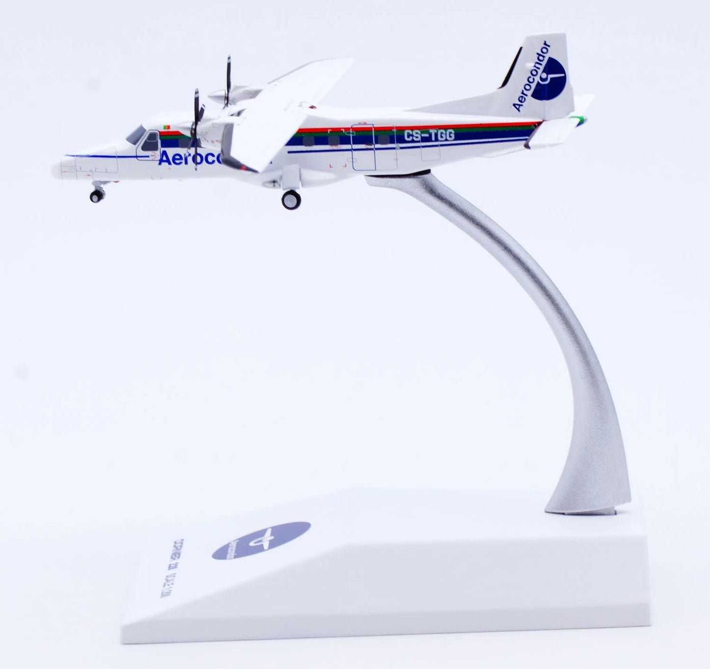 JC WINGS DO-228-200 AEROCONDOR (NEW TOOLING) REG: CS-TGG