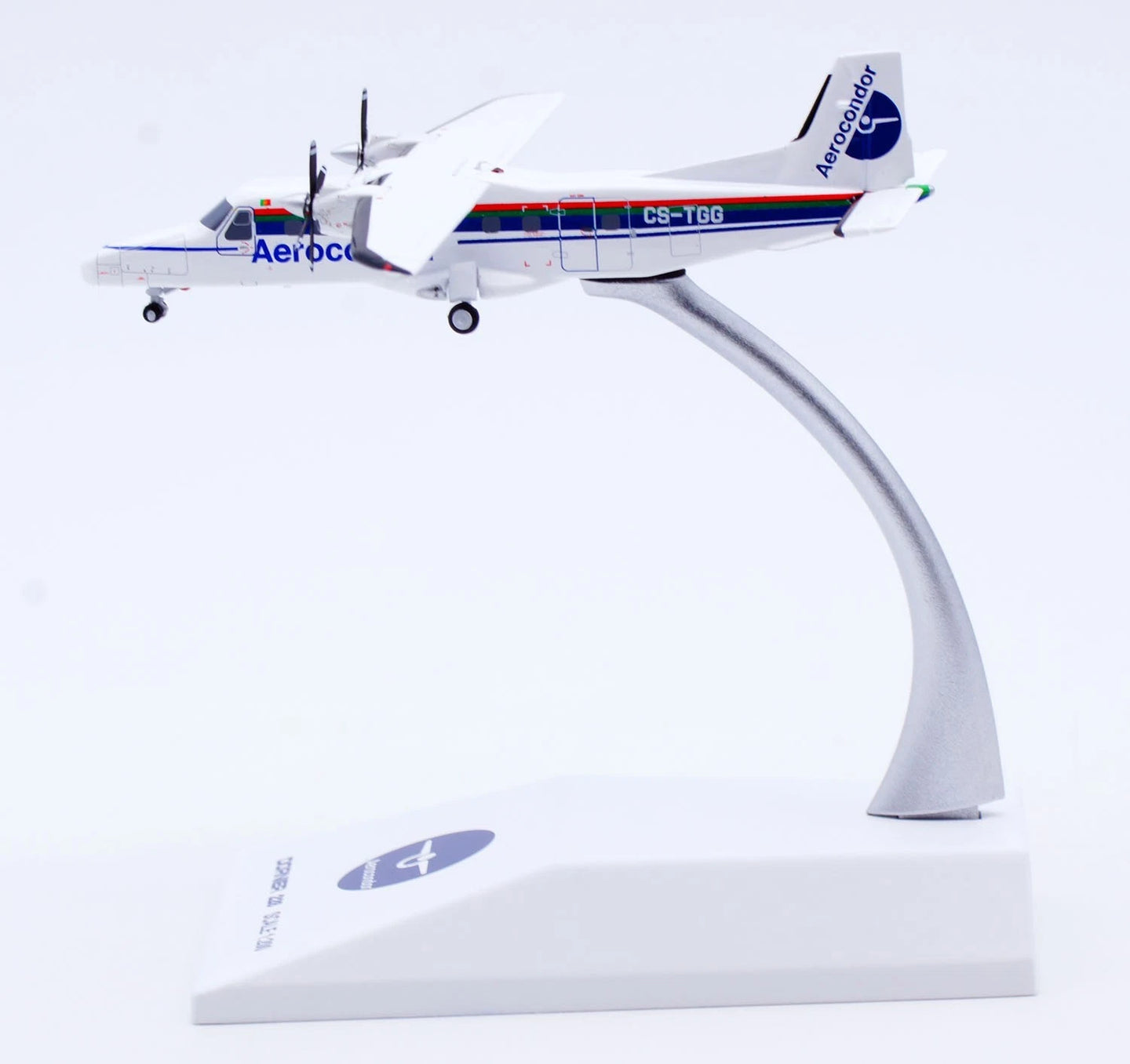 JC WINGS DO-228-200 AEROCONDOR (NEW TOOLING) REG: CS-TGG