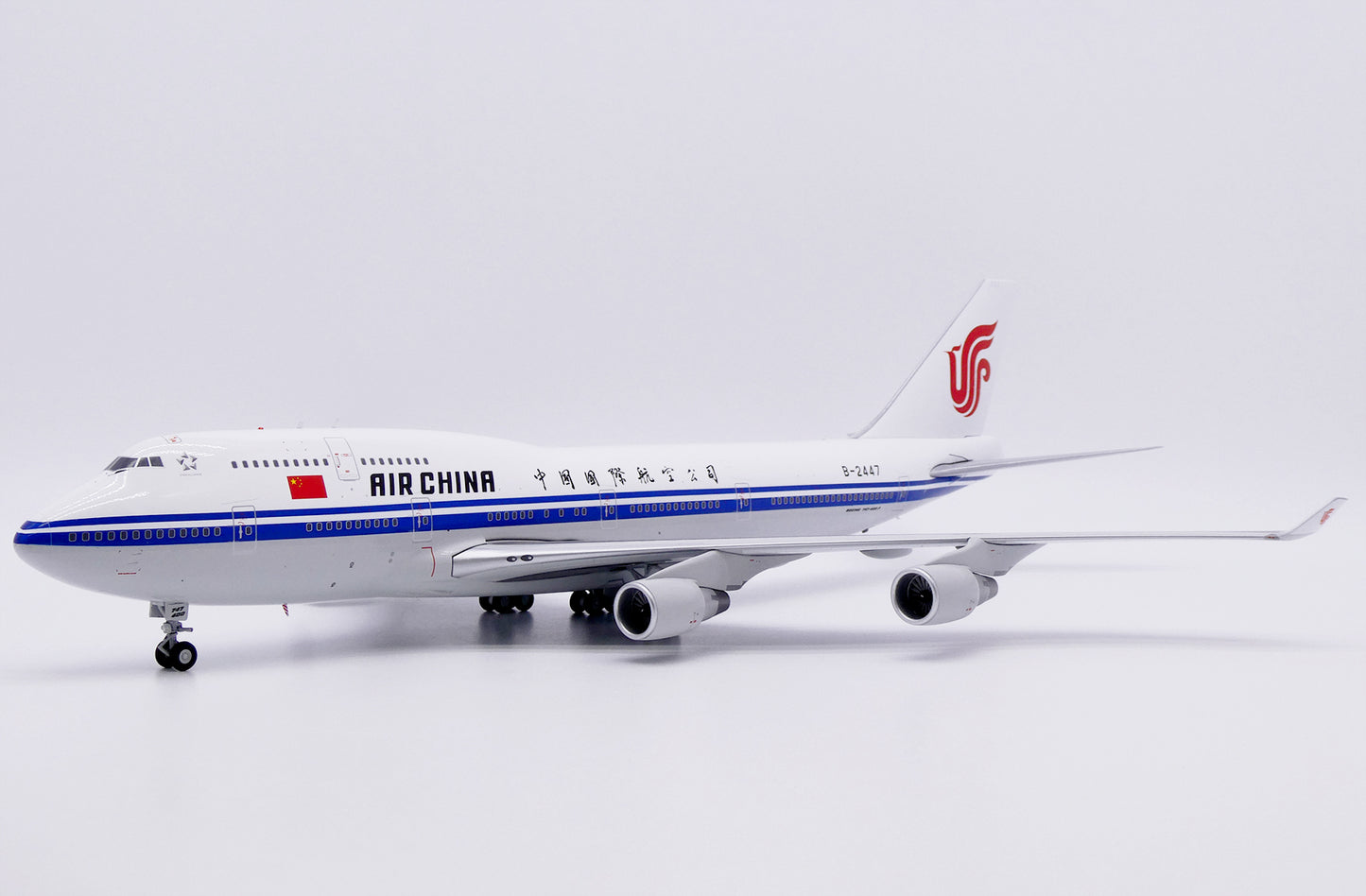 JC WINGS B747-400 AIR CHINA REG: B-2447
