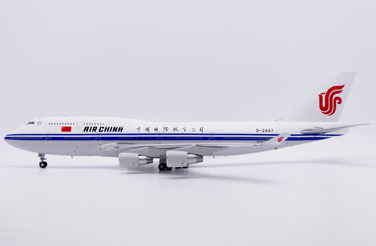 JC WINGS B747-400 AIR CHINA REG: B-2447