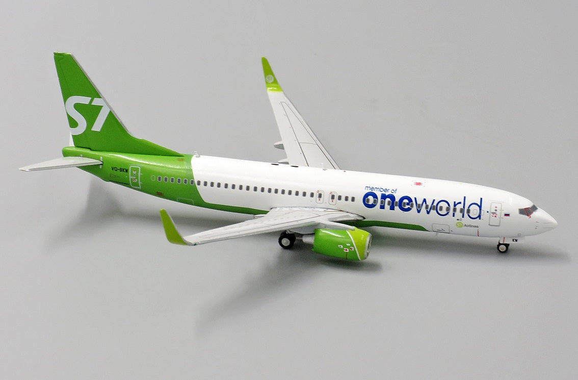 JC WINGS B737-800 S7 AIRLINES "ONEWORLD" REG: VQ-BKW