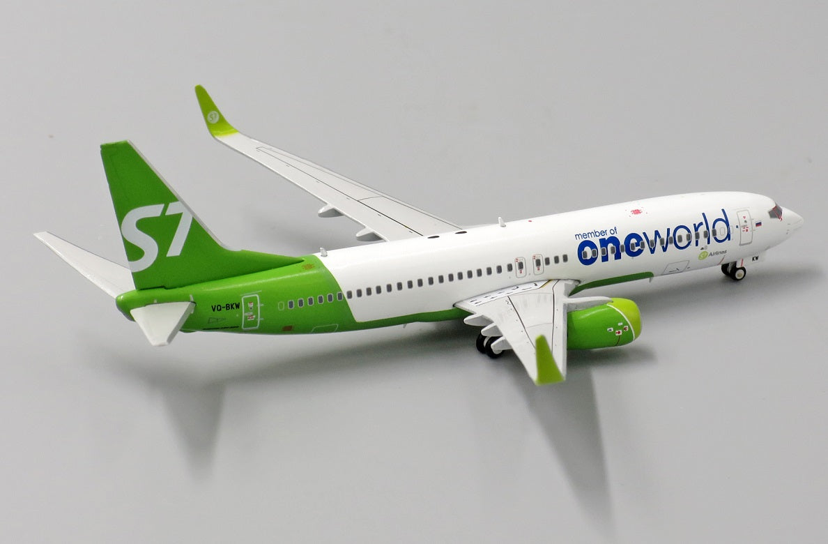 JC WINGS B737-800 S7 AIRLINES "ONEWORLD" REG: VQ-BKW