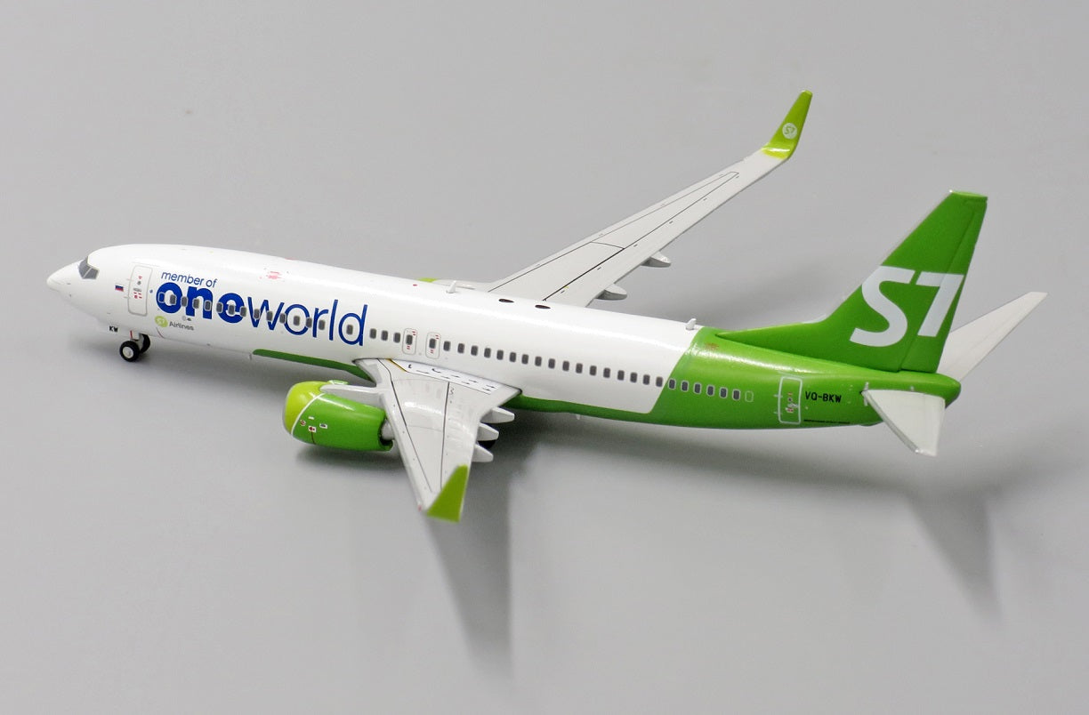 JC WINGS B737-800 S7 AIRLINES "ONEWORLD" REG: VQ-BKW