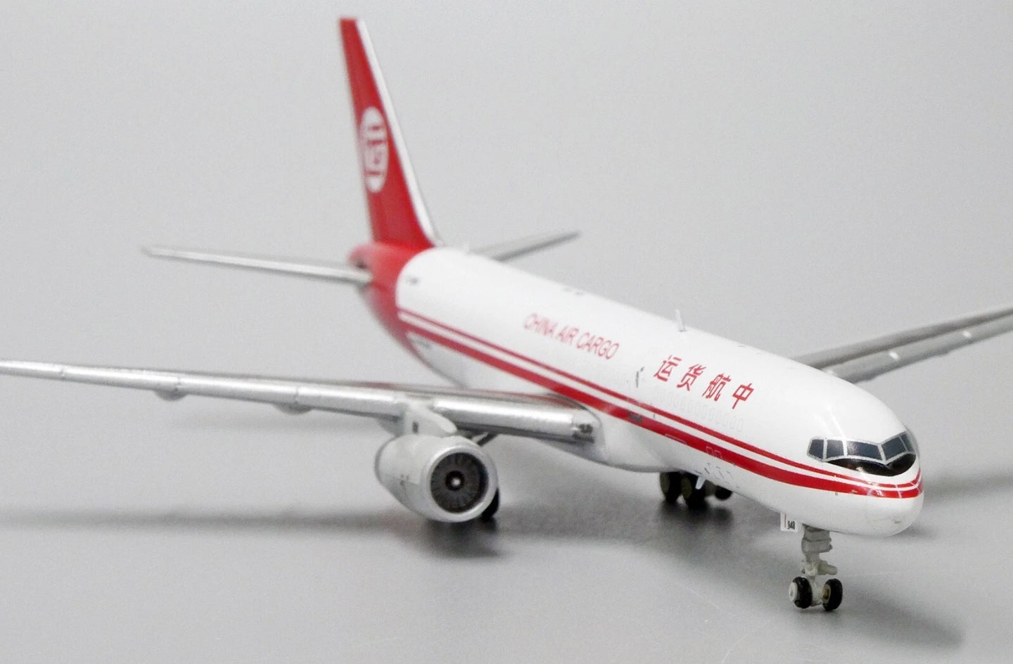 JC WINGS B757-200(SF) CHINA AIR CARGO REG: B-2848