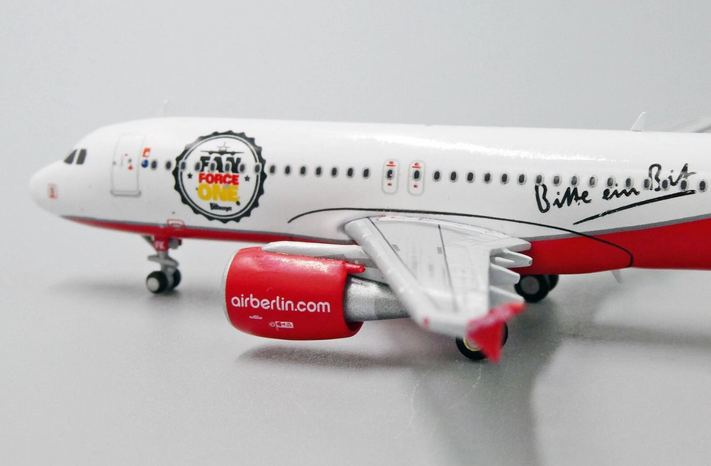 JC WINGS A320 AIR BERLIN "FAN FORCE ONE" REG: D-ABFK